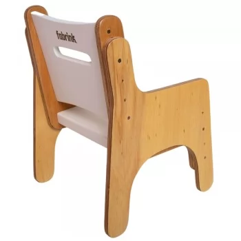 Cadeirinha Infantil de Madeira Branca Fabrink